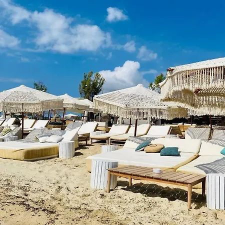 Domaine Des Vignes Golfe De Saint Tropez 코골렝