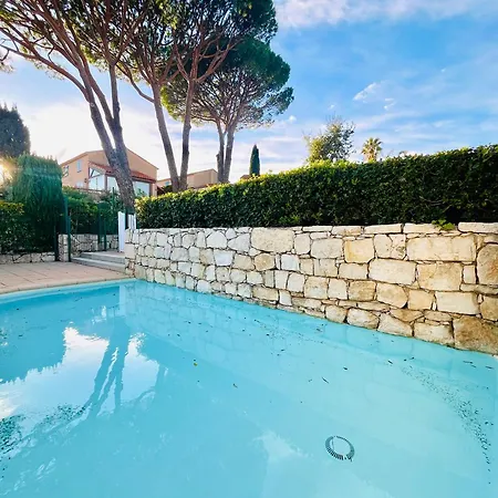 Ferienhaus Domaine Des Vignes Golfe De Saint Tropez Cogolin